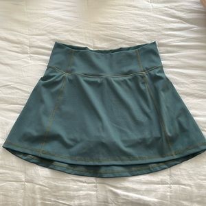 J.Crew CloudStretch high-rise sports skirt - Alhambra Green - Size M